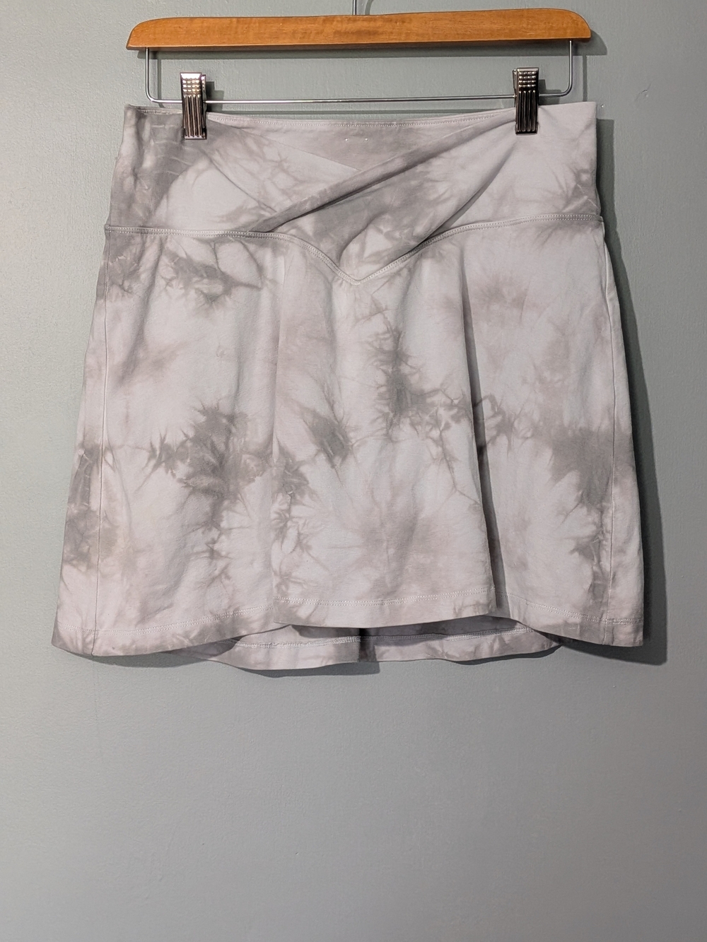 PINK by Victoria's Secret Marbled Gray Athletic Skort Crossover Waistband